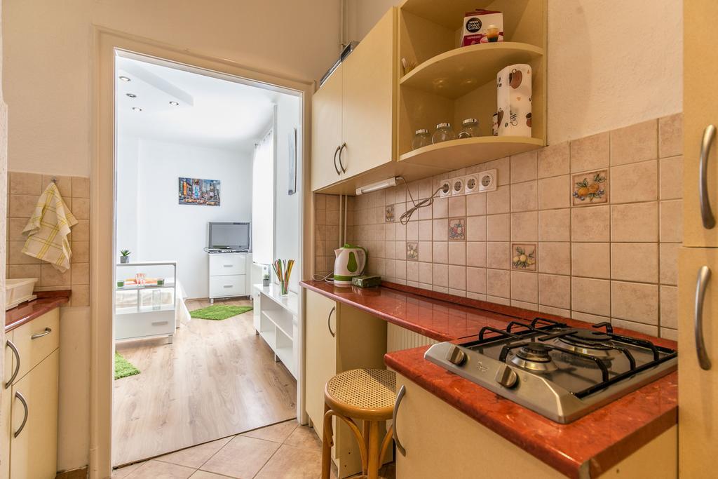 Balzac Apartment Βουδαπέστη Εξωτερικό φωτογραφία